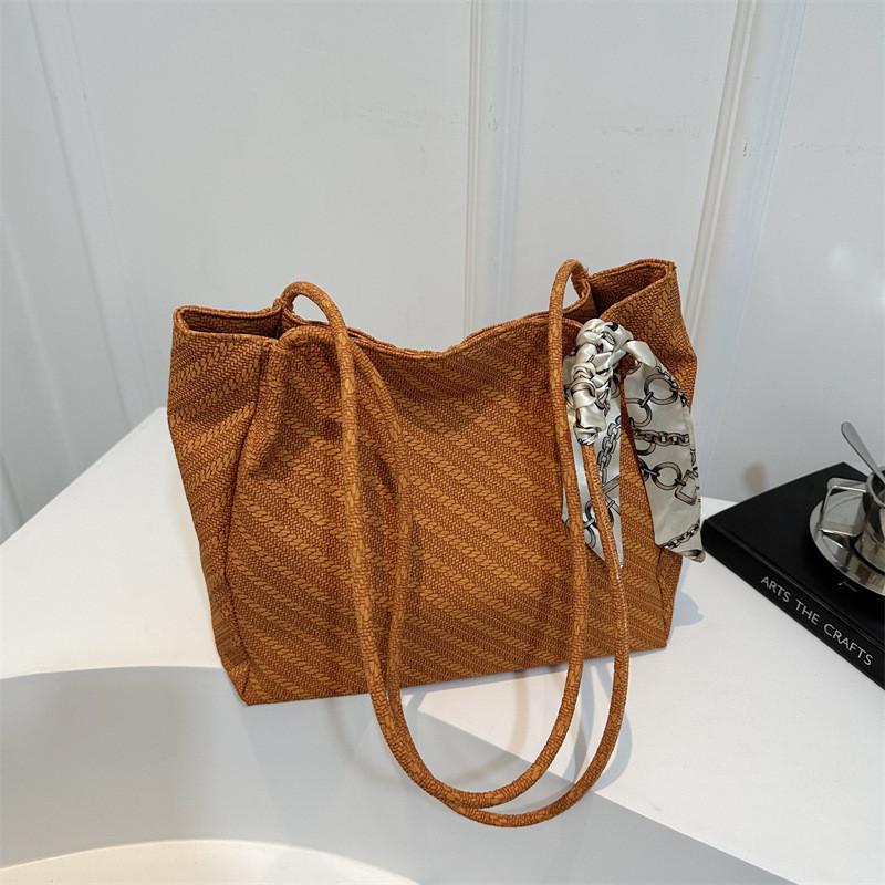 Elegant Street Trend Shoulder Bag With Soft Pu Leather For Women