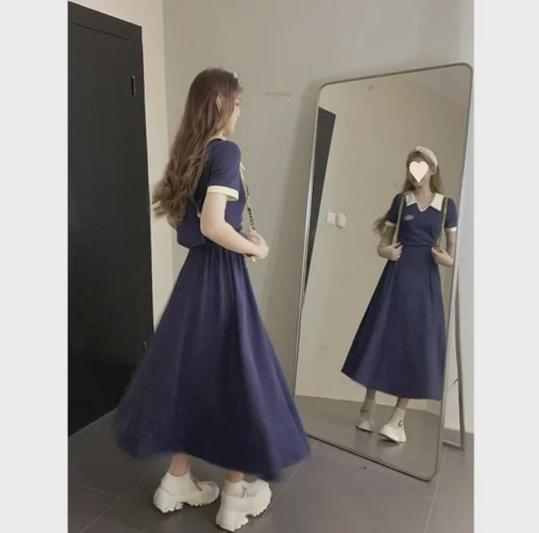 Women's Retro Contrast Collar Polo Dress - Summer 2024 Edition, Pleated Short Waist with Swing Skirt