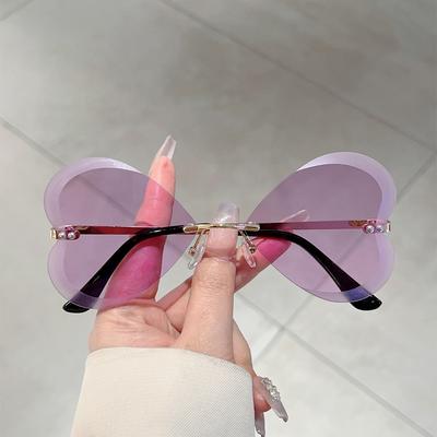 Occhiali da Sole Senza Montatura a Forma di Farfalla Donna Nuova Moda Vintage Lenti da Esterno Design Trendy di Marca Occhiali da Sole Casual
