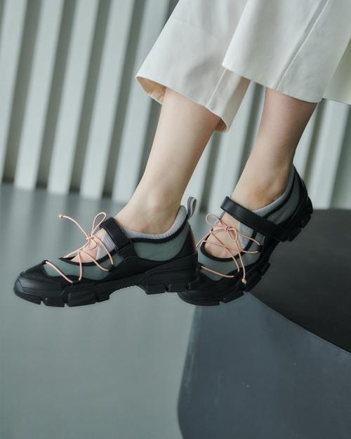 [TAGTRAUME] Monet String Velcro Sneakers MONET Grey-230