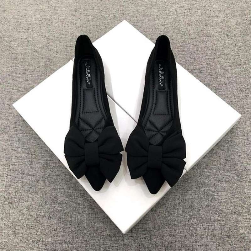 Flat-bottomed Comfortable Single Shoes Women's 2025 New Women's Pointed Shoes Rubber Sole Bow Black Versatile Work Ladyshoes