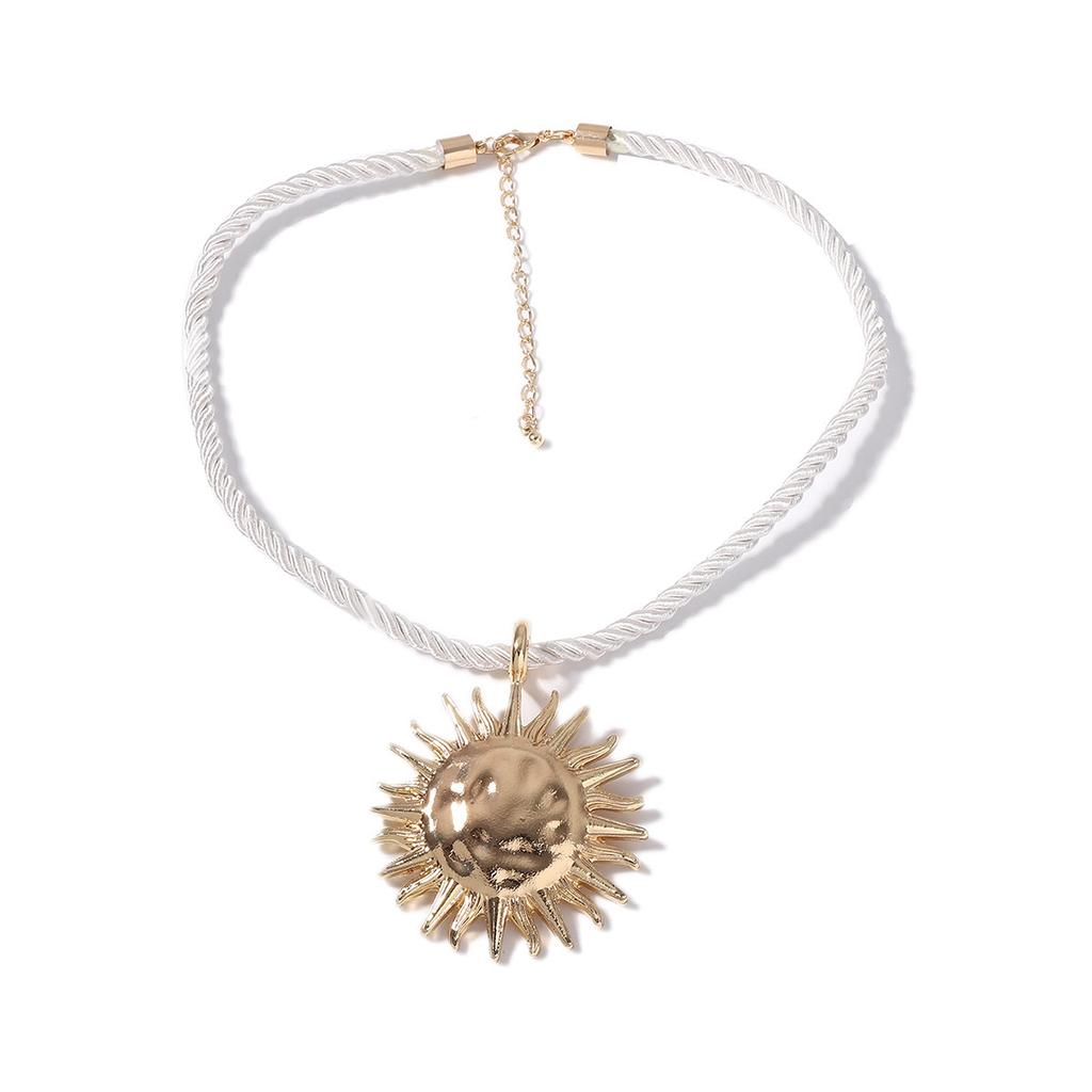 Beach Vacation Style Light Luxury Fashion Alloy Exaggerated Sunflower Pendant Necklace Stud Earrings, Bohemian Style