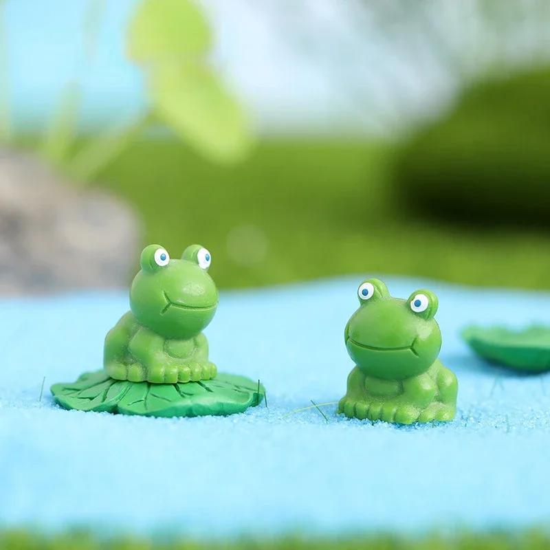 50Pc Mini Resin Frogs, Green Tiny Frogs Figurines Miniature Home Dcor Fairy Garden Decor, Dollhouse, Birthday Party Favors Gift