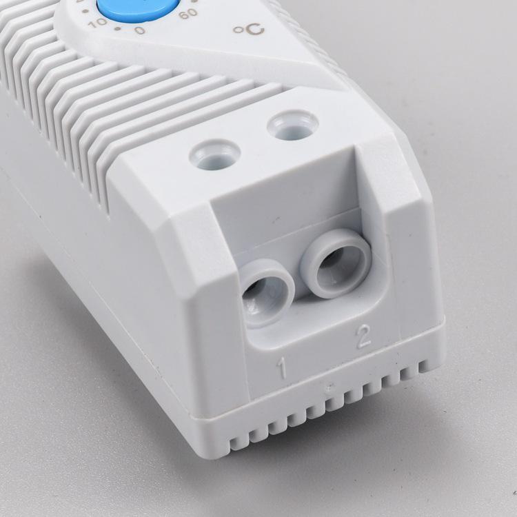 KTS011 Einstellbarer Lüfterthermostat Temperaturregler für Verteilerschrank