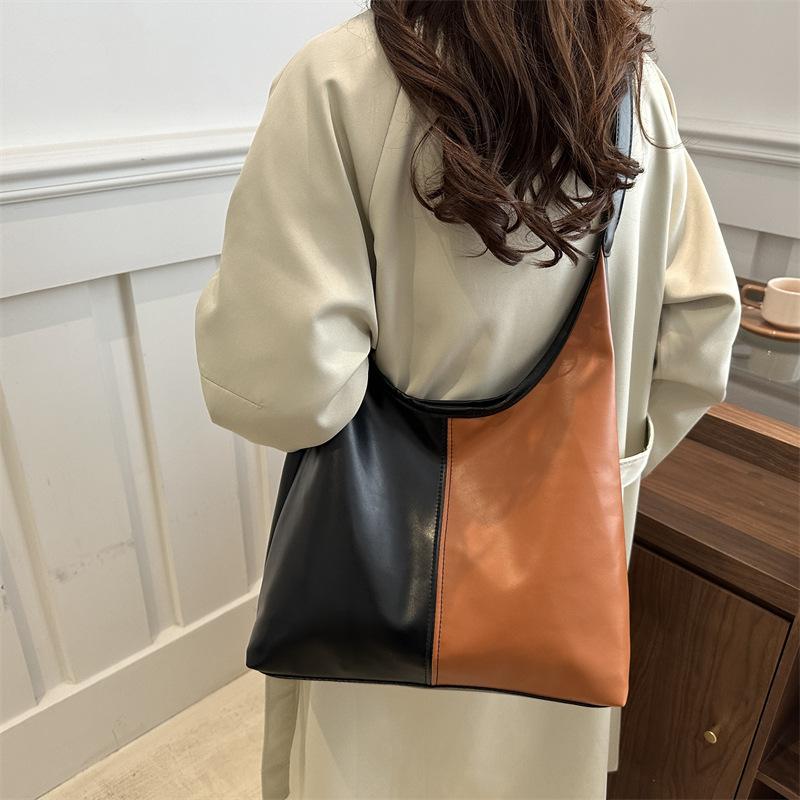 High-end Contrasting Color Splicing Women's Bag New Fashion Trendy Large Capacity Tote Bag Commuting Simple Armpit Shoulder Bag