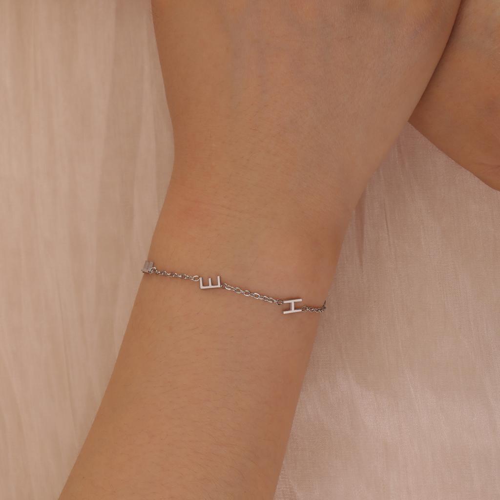 Cazador Custom Initial Letter Women's Bracelets Stainless Steel A-Z Alphabet Heart Personalized Bracelets Jewelry Birthday Gift