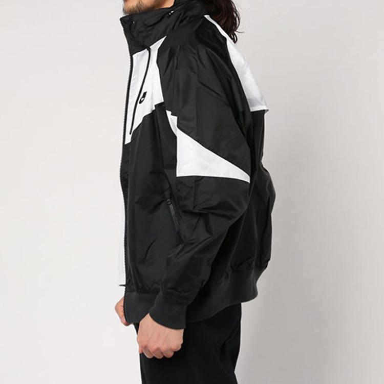 Nike Packable Hooded Sports Jacket With Large Swoosh Logo Men Jackets Black AR2210-012