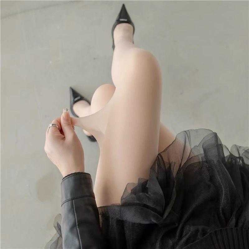 30d Sheer Pantyhose With Antisnag Technology For Summer Wear Women