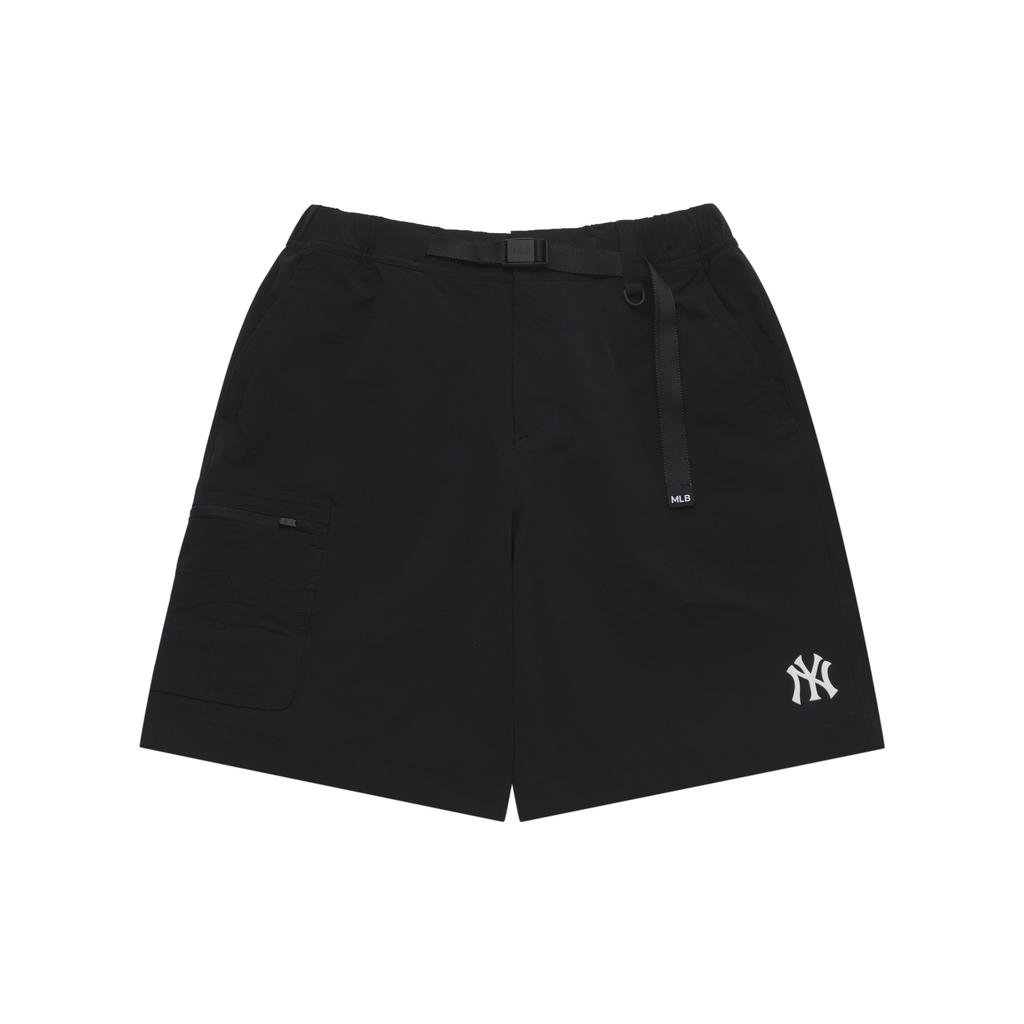 New MLB New York Yankees Basic Collection SS25 Cargo Shorts Unisex Black 3ASMB0453-50BKS