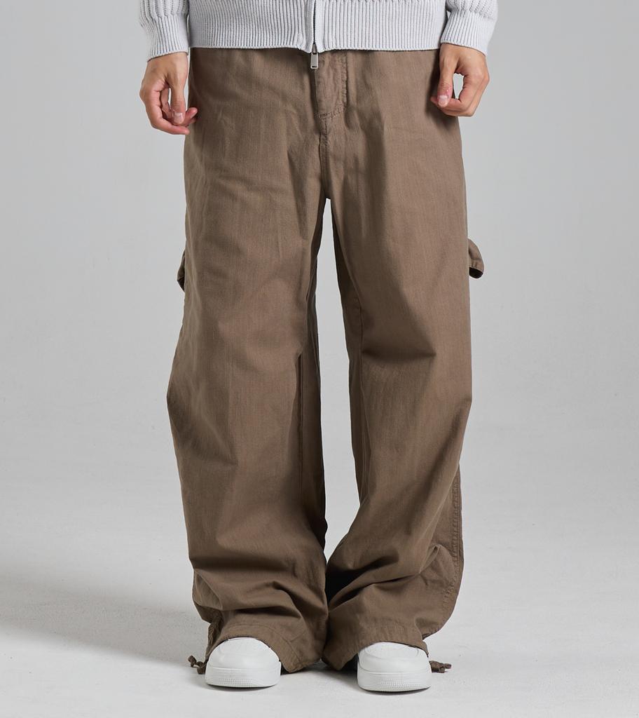 Beoteunseoul Multi-Pocket Wide Strap Cotton Pants (Brown)