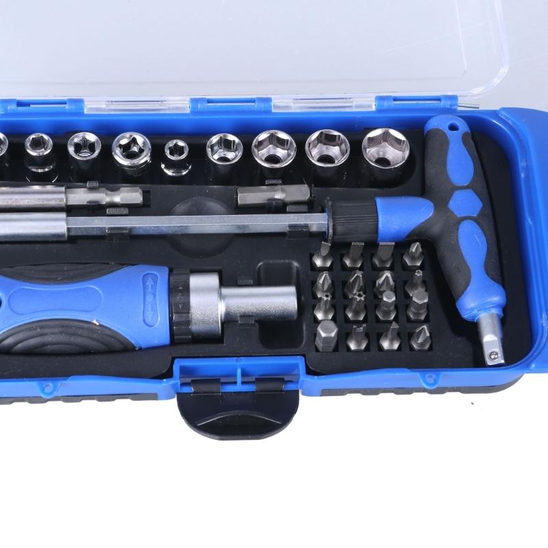 MultiFunction Hand Tool Kit With Ratchet Wrenches Handle And Screwdriver Set For Repairs
