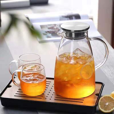 Haushalt Transparentes Glas Kaltwasserkessel Stahldeckel Großes Fassungsvermögen Saftgetränkekrug Multi-Stil Glas Kühl Weiß Offener Pinguinkrug