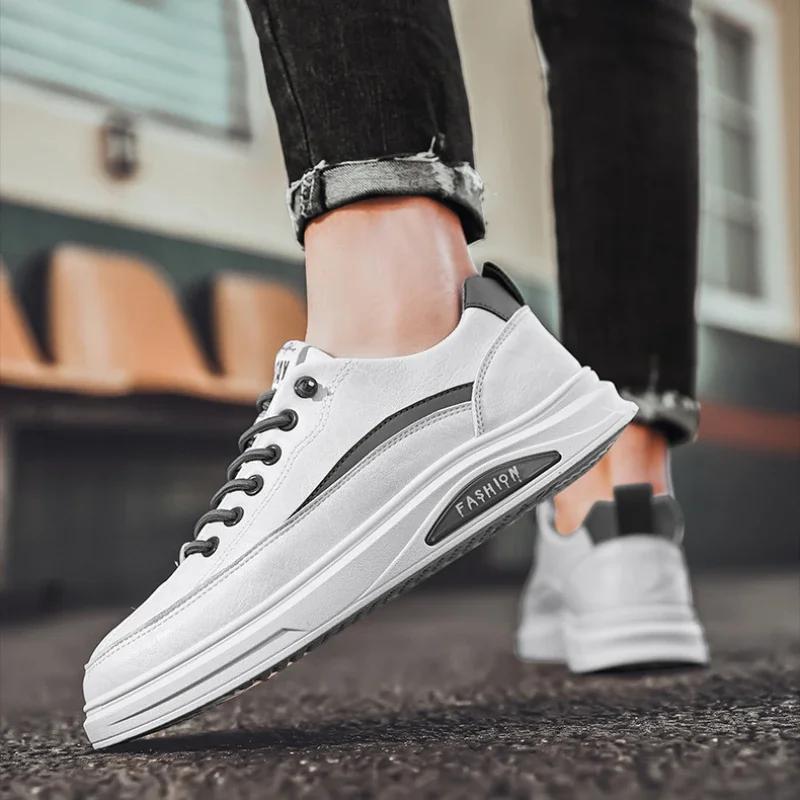 Leichter Lässiger Herrenschuh Outdoor Bequeme Herren-Laufschuhe Modedesigner Flache Vulkanisierte Schuhe Zapatillas Hombre