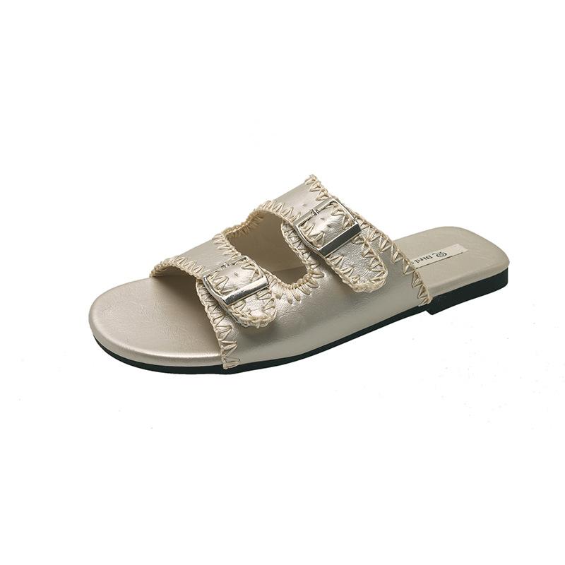 Korean flat-bottomed French cool slippers outer wear 2025 summer new outer wear belt buckle Birken beach one-word slippers