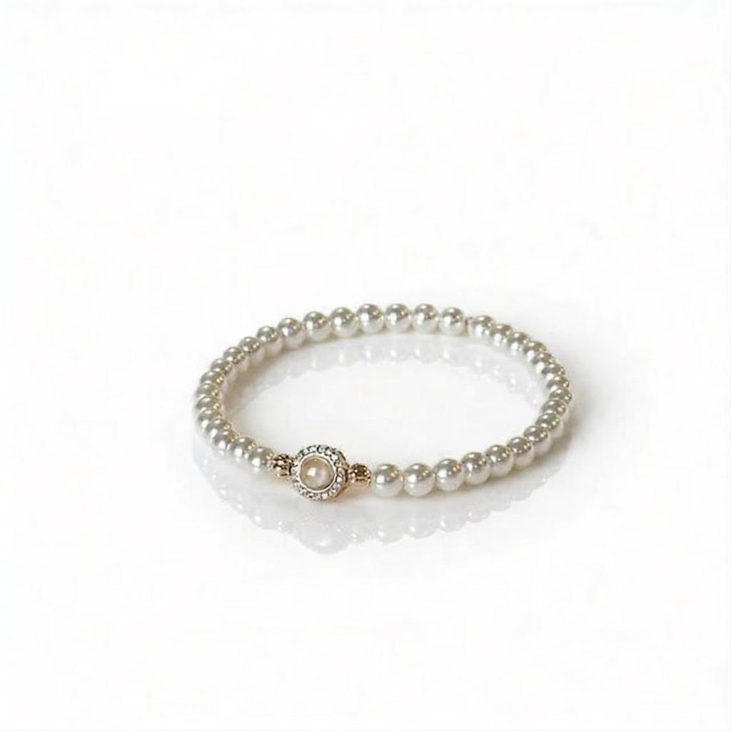 Elegant French Imitation Pearl Bracelet for Women - High-End Light Luxury Niche Design