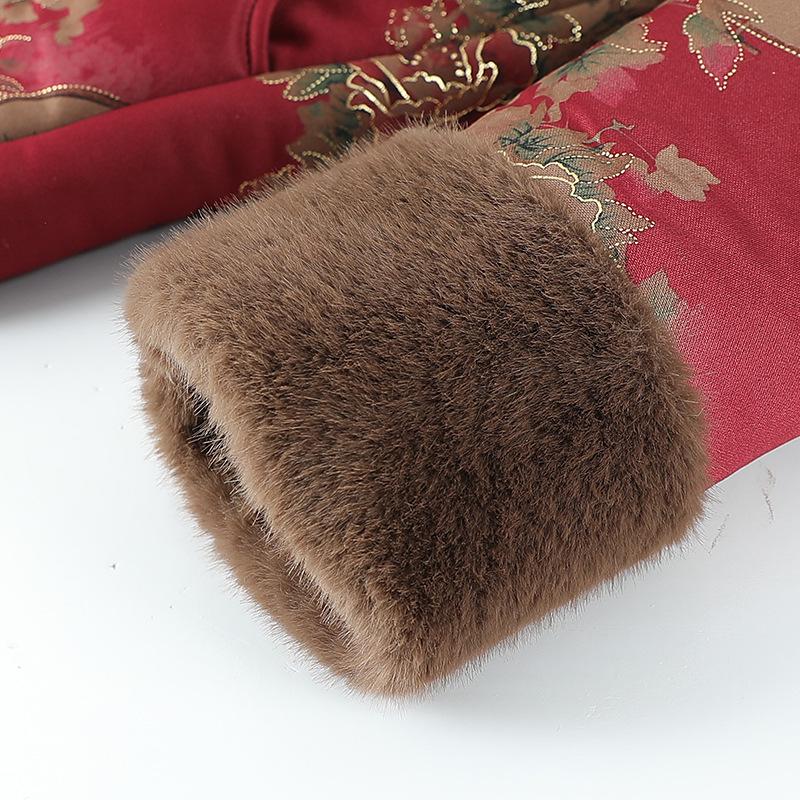 Grandma Winter Cotton Jacket: Stylish Women's Chinese-Style Velvet-Enhanced Coat for Elderly Moms