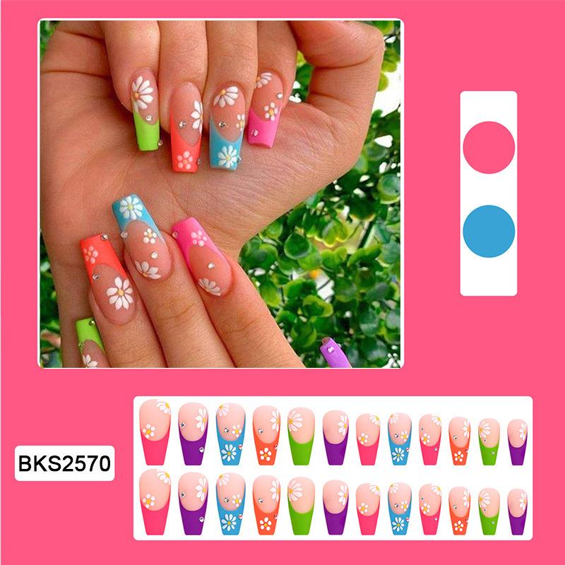Wearing nail polish with Nis style nail patches, fake nail art, wearable hot girl nail patches