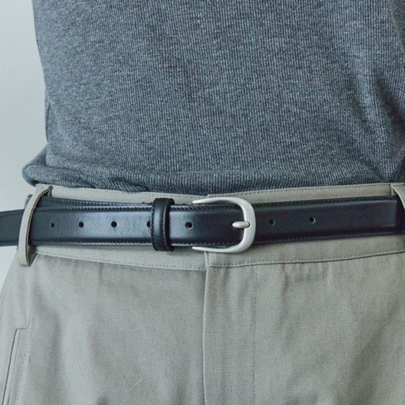 

их СМЕЛЫЙ КОЖАНЫЙ РЕМЕНЬ / ЧЕРНЫЙ BLACK