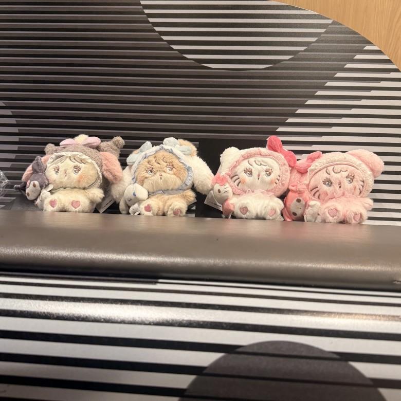 Hello Kitty Melody Cinnamoroll Kuromi Plush Keychain With Short Pile Fabric For Backpack Decoration