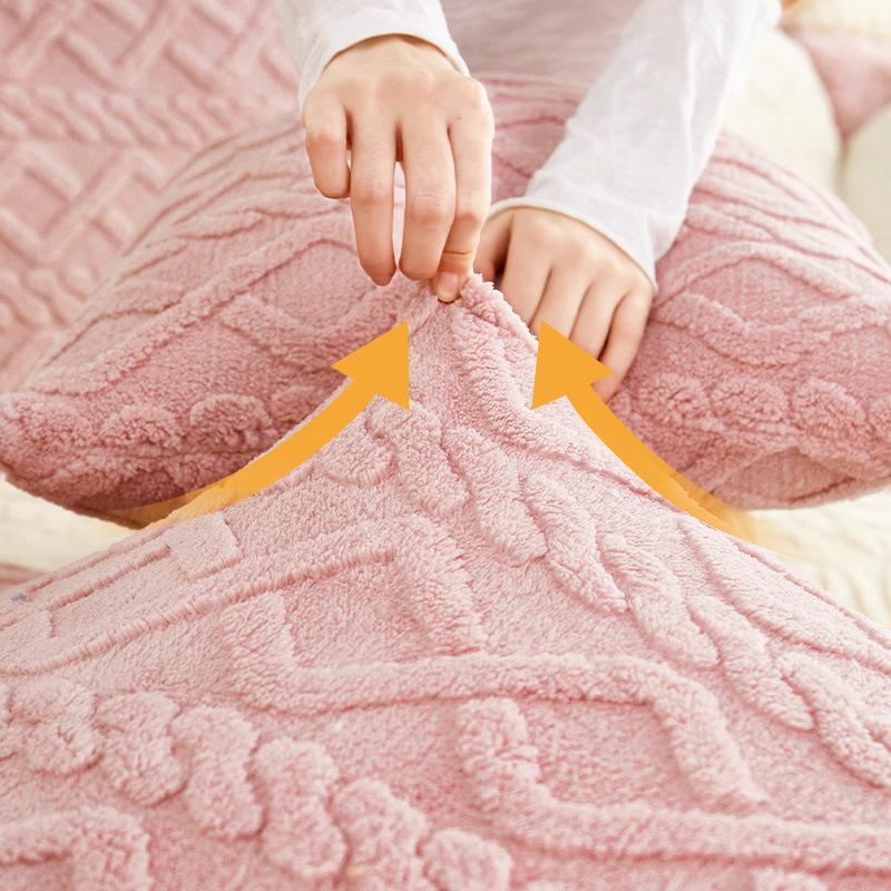 New Jacquard Sofa Cover Full Package Four Seasons Universal Set Winter Plush Sofa Cover Modern Thickening Warm Non-Slip Cushion