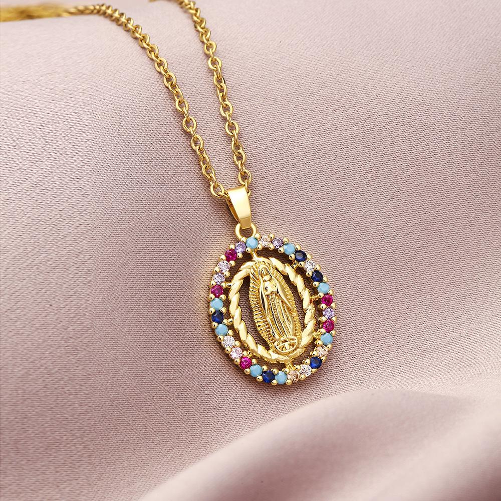 Fashionable French Madonna necklace with non fading personality and retro style accessories
