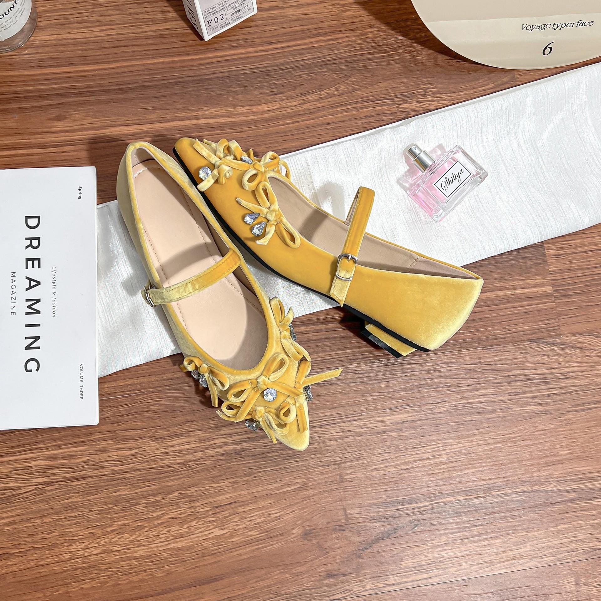 

Summer new shallow single shoes fashionable outer wear high-end bow pointed women s shoes soft sole not tired feet casual shoes 34