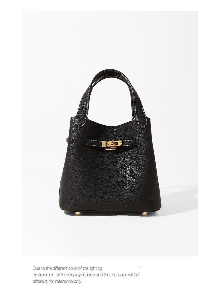 Bolsa de Hombro y Cruzada Sencilla para Mujer 2025 Verano Diseño Coreano de Nicho Bolso Cubo de Gama Alta