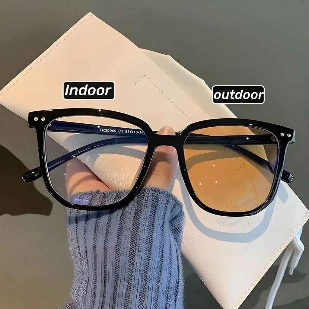 Smart Pochromic Glasses Men Women Anti-blue Light Short Sight Eyewear Suqare Frame Outdoor Color Changing Myopia Sunglasses