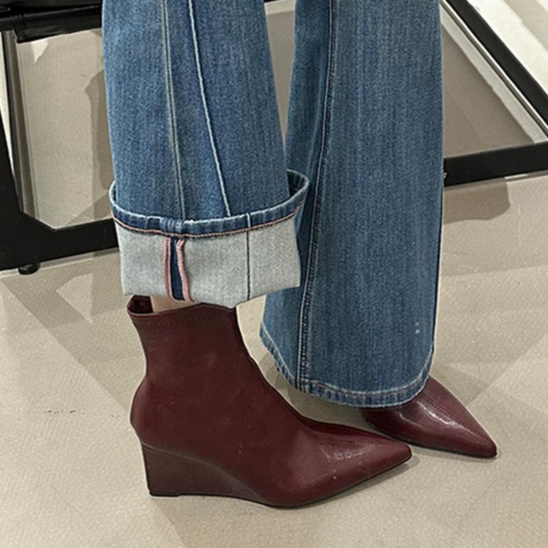 Pointed short boots women's new boots 2025 autumn and winter new European beautiful women's boots high heel short boots wedge heel thin boots