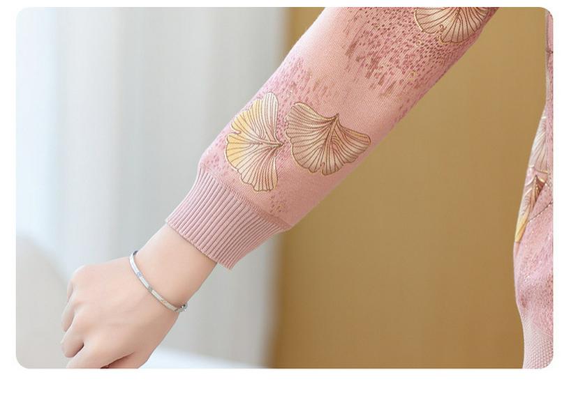 Mom's Spring Knitwear Two-Piece Set: Stylish Cardigan & Top for Middle-Aged & Elderly Women