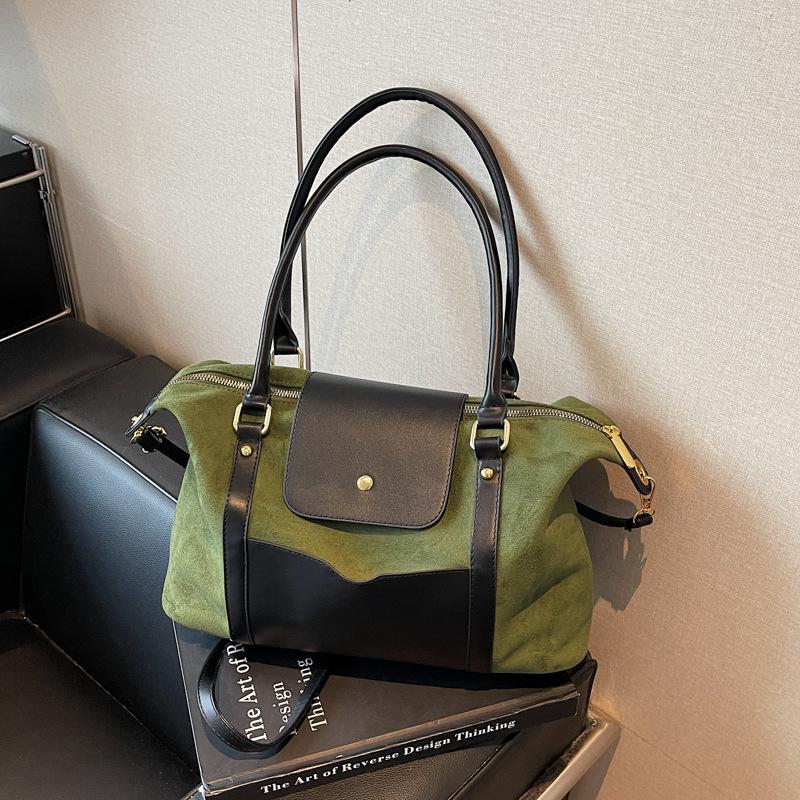 Retro bag women's large-capacity autumn and winter casual messenger bag single shoulder underarm commuter tote bag