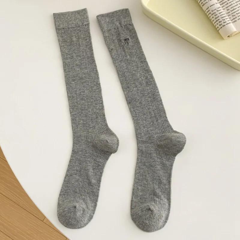 

Женские чулки с вышивкой бантом, милые женские гольфы в стиле Лолиты и Кавайи, однотонные черные, белые, серые, длинные носки, чулки