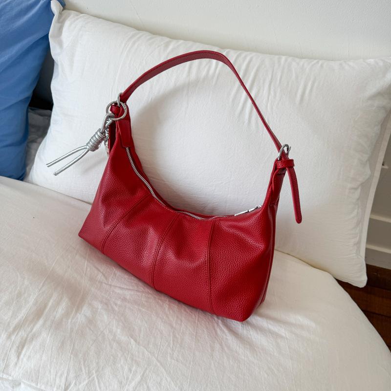 

Summer Lazy Wind Dumpling Bag 2025 New Fashion Foreign Style Large Capacity Dumpling Bag Simple Splicing Croissant Bag красный