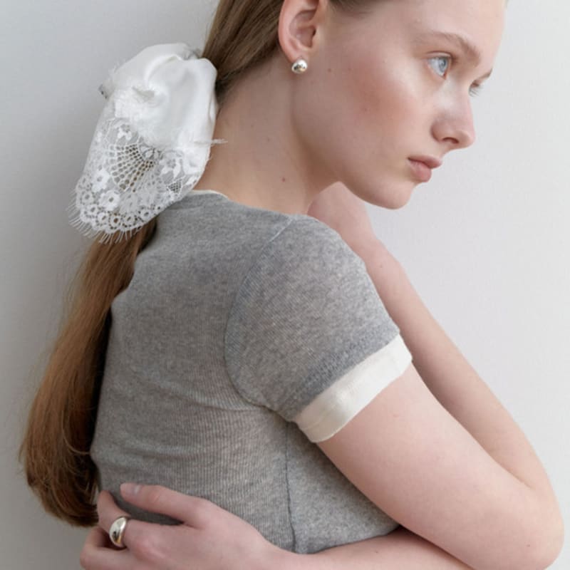 LOVE ME MONSTER Vintage Lace Satin Scrunchy XL (L251MHA010)