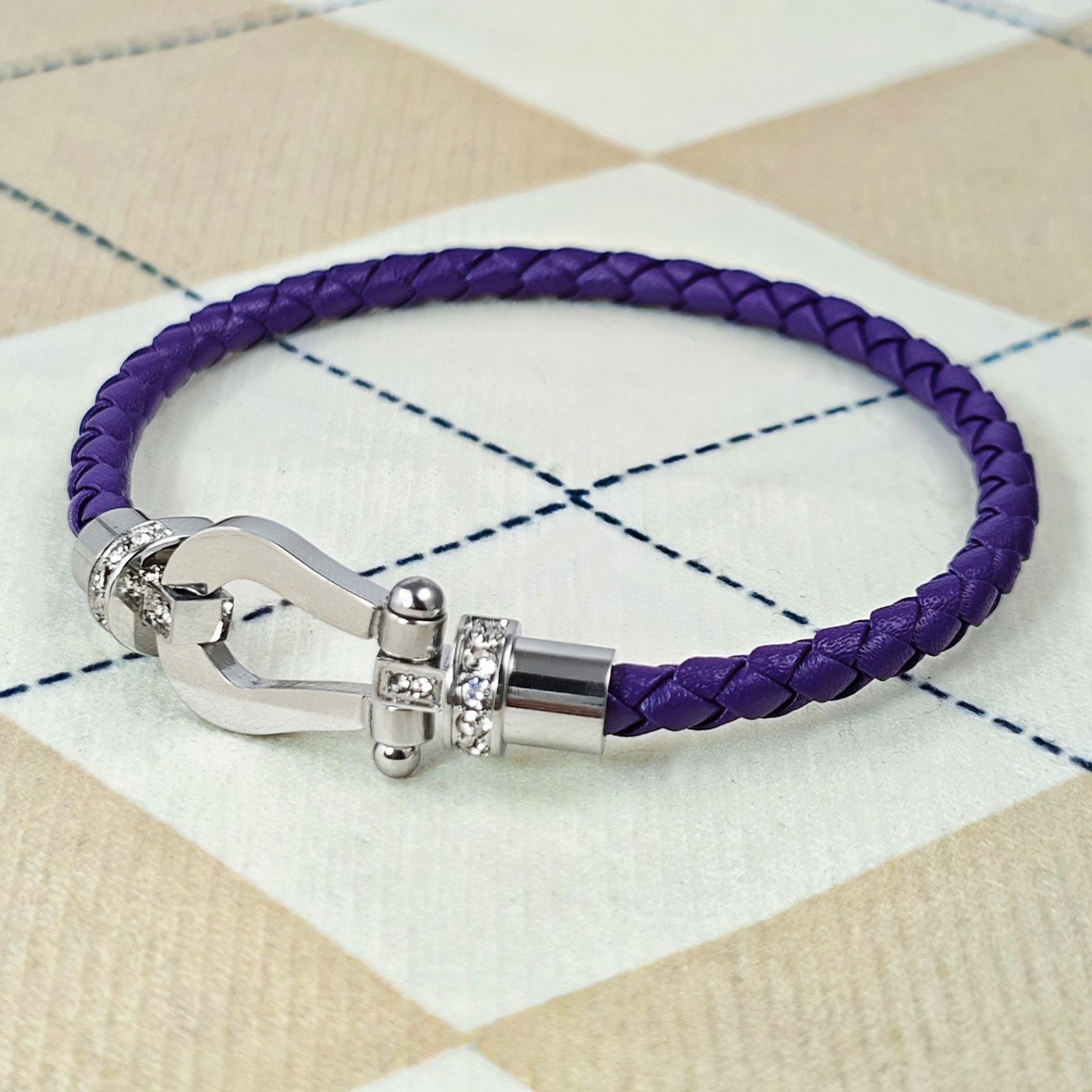 2026 Bracciale alla Moda e Semplice a Forma di U Micro-intarsiato Mezzo Mattone Fibbia Magnetica Fibbia a Ferro di Cavallo Corda di Cuoio Intrecciata Unisex 17.5cm