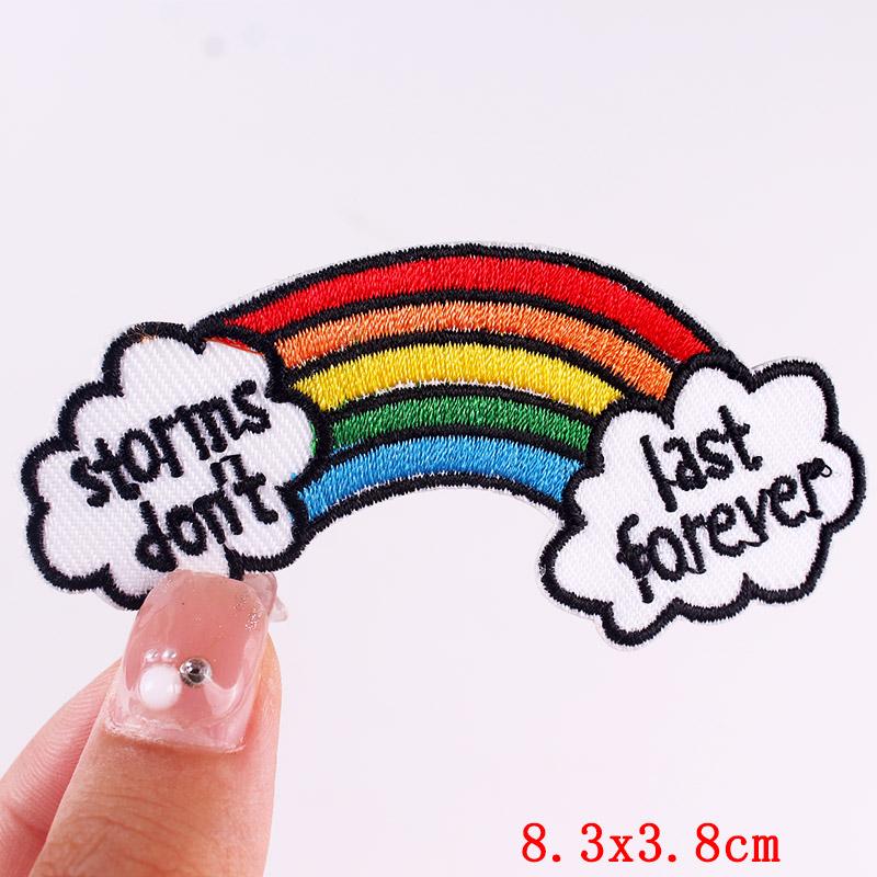 Regnbåge/BokstavsPatch Planet/UFO BroderiPatch Stryk på Patchar För Kläder Tecknad Broderad Patch På Kläder Strykning DIY