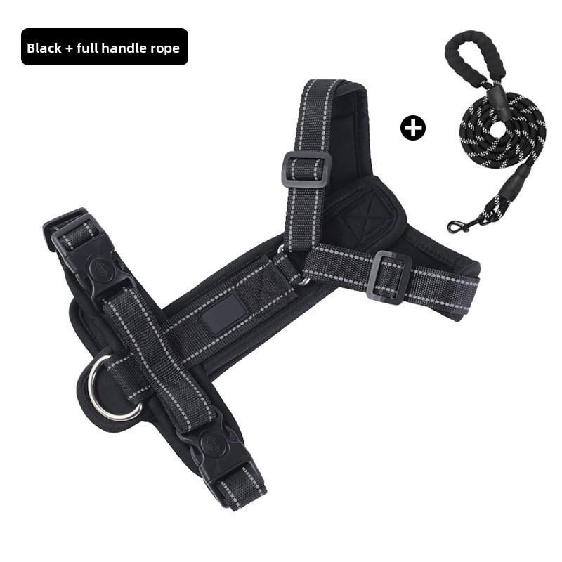 Eine bequeme, atmungsaktive und verschleißfeste I-förmige Hundeleine für Brust und Rücken des großen Hundes, um zu verhindern, dass er sich losreißt.