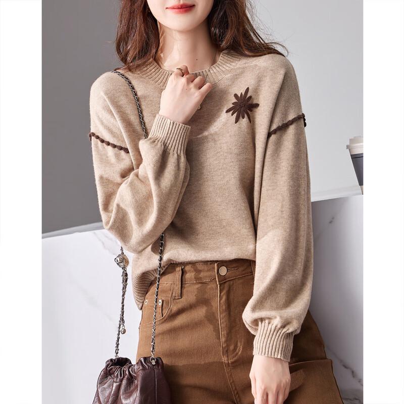 Women's Meilade Style Round Neck Knit Sweater