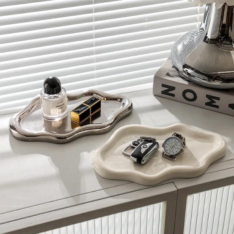 Jewelry key storage tray large ceramic storage tray for glasses small items jewelry display tray cloud shaped desktop ornament