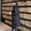 Chaqueta Acolchada de Plumas para Mujer de Longitud Media con Cuello Alto Invierno Versión Coreana Brillante Acolchada hasta la Rodilla Talla Grande Suelta Abrigos de Color Sólido
