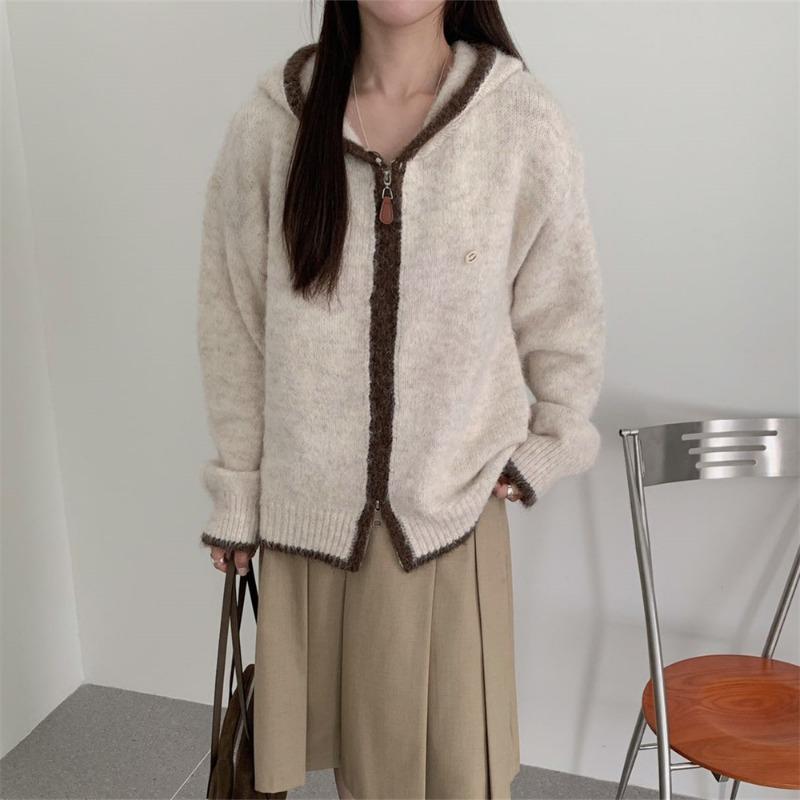 

Вязаный кардиган на молнии женский осенне-зимний новый свободный повседневный ленивый контрастный цвет с капюшоном свитер-куртка женская One size