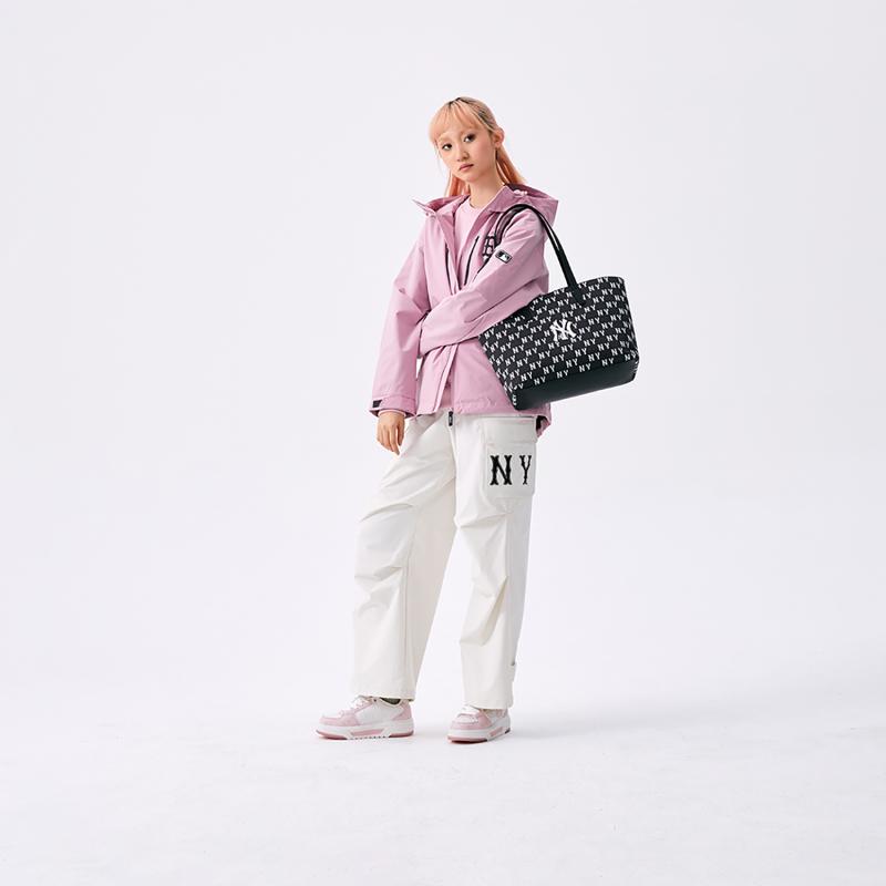 MLB New York Yankees Monogram Polyester Laptop Bag Students Unisex Black Casual 3AORM015N-50BKS