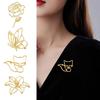 Broche de Aleación para Mujer Forma de Flor de Rosa Hueca Pin de Solapa Trajes Abrigos Bolsos Bufandas Insignia Accesorio Versátil