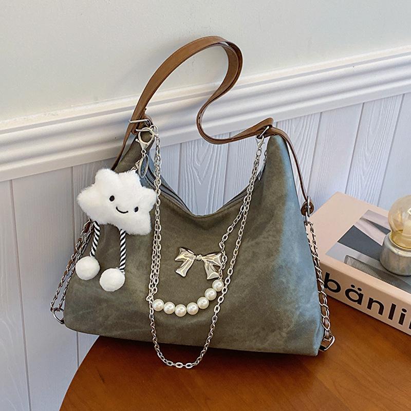 

2024 Women s Large Capacity Tote Backpack with Chain - Trendy Summer Commute Shoulder Bag Without Pendant