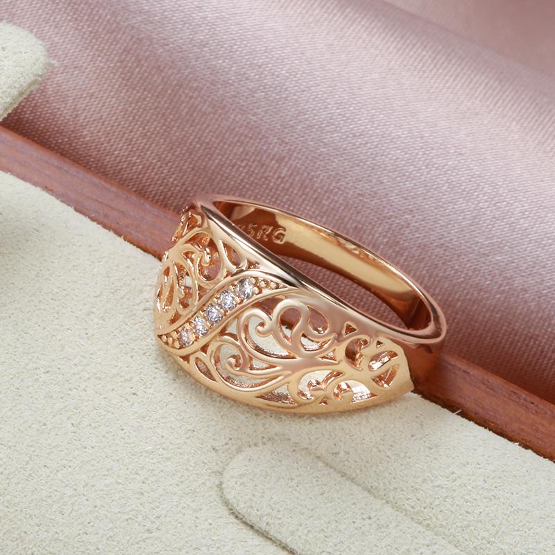 Trend Ring  Rose Gold Micro Wax Inlay Natural Zircon Hollow Flower Ring For Women Vintage Wedding Jewelry
