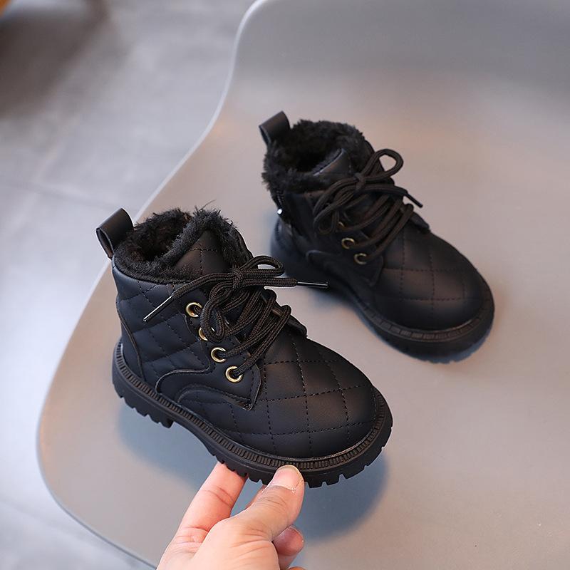 

Новые зимние детские зимние сапоги с мягкой теплой хлопковой обувью 24