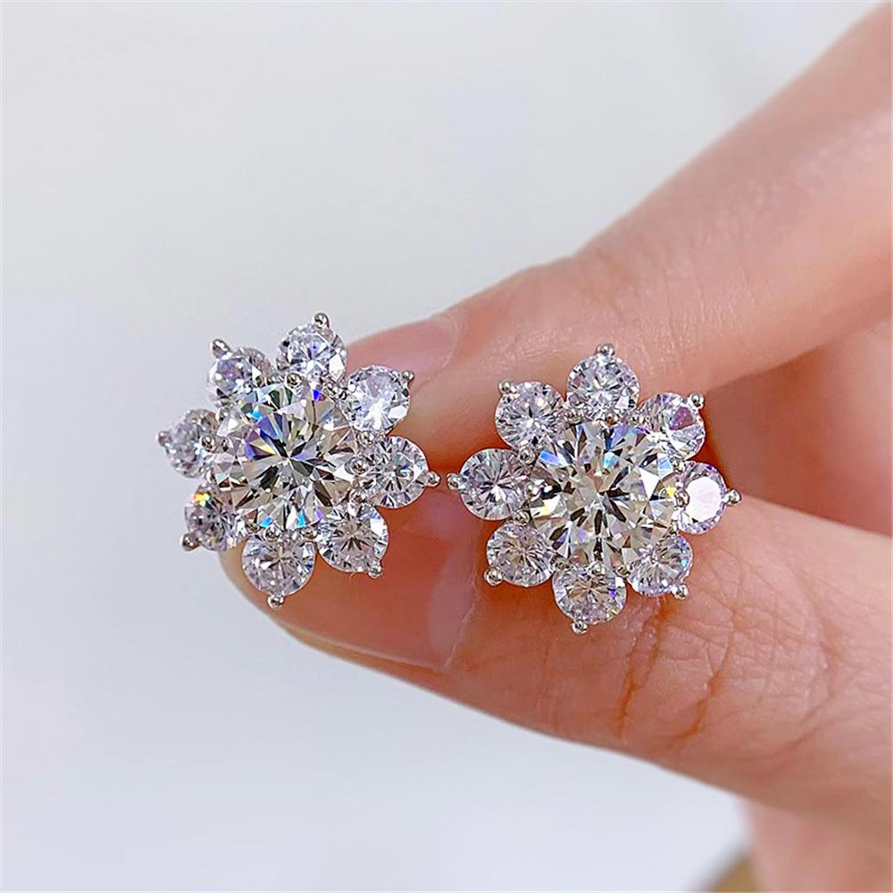 Cute Female Stone White Zircon Snowflake Stud Earrings Silver Color Wedding  For Women