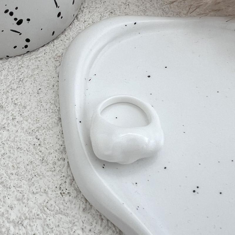 Resin Statement Rings Finger Jewelry Irregular Shape Accessory Resin Texture Perfect for Girls and Youthful Women