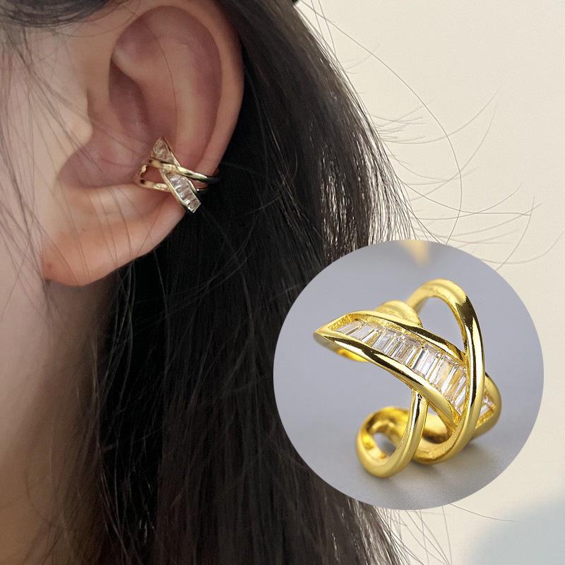 Lively Snake Year Butterfly Ear Cuff | No Piercing Elf Ear Clip