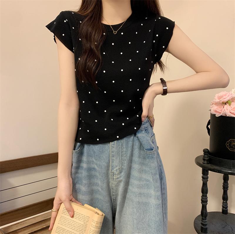 

Xiaofei sleeve vest T-shirt women s short-sleeved thin summer clothes new foreign style polka dot printing short knitted sweater tide One size fits all чорний